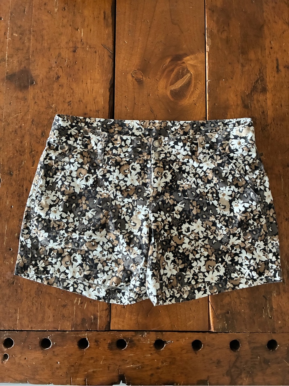 Floral Print Women's Columbia Shorts
